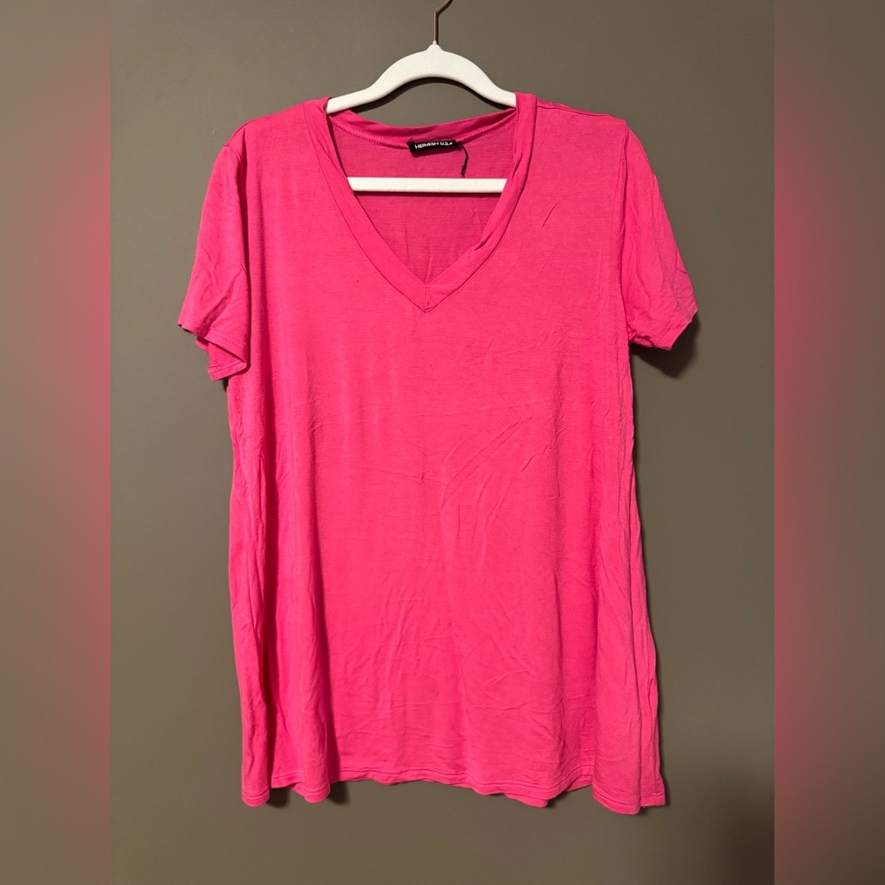 Heimish Hot Pink V-Neck T-Shirt Size S